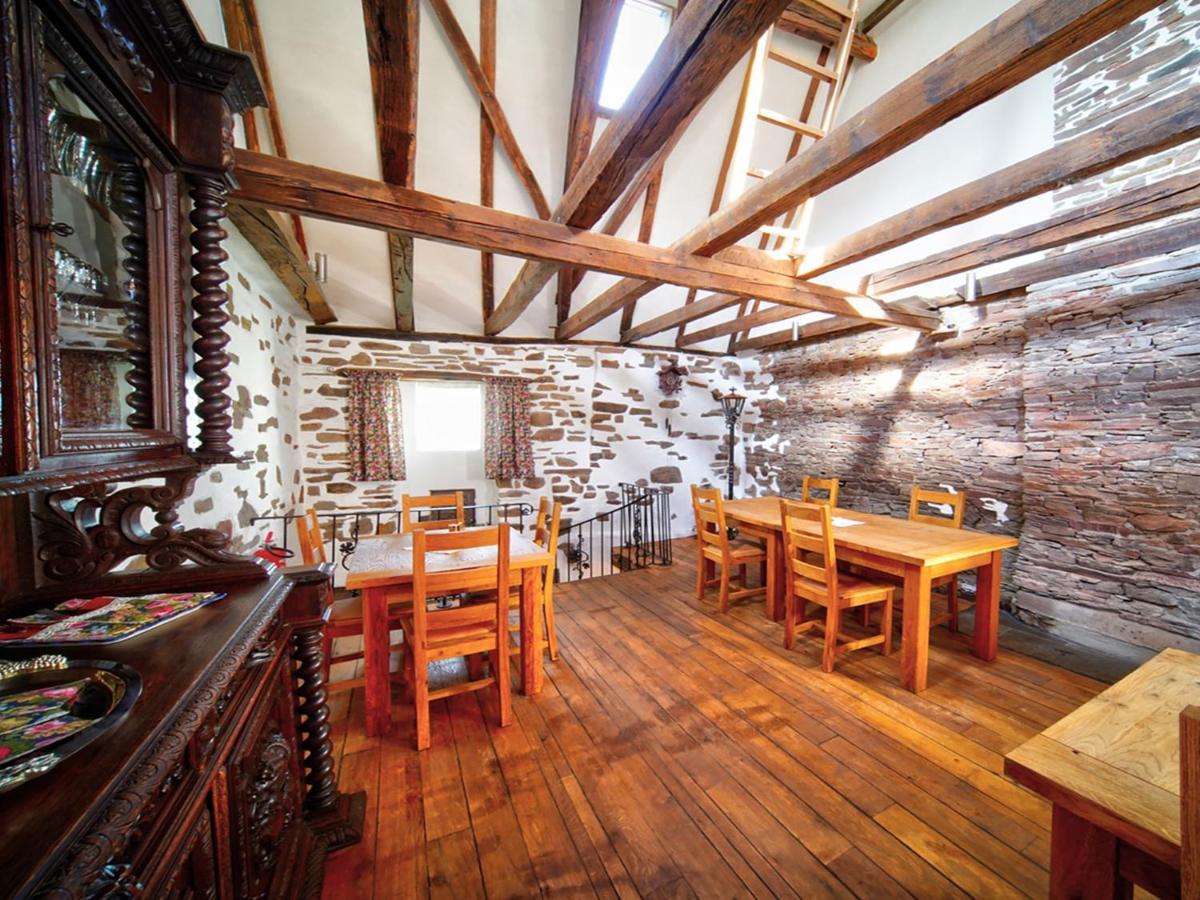 Weingut Und Pension Markus Kochems Mesenich Ngoại thất bức ảnh